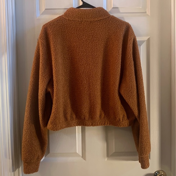 SHEIN Sherpa Teddy Bear Brown Crop Top Pullover Sweater - Picture 6 of 6